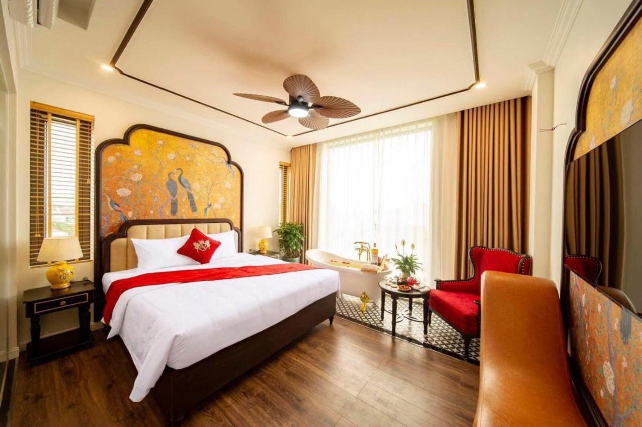 Lake Hotel Soc Son Hanoi Esterno foto