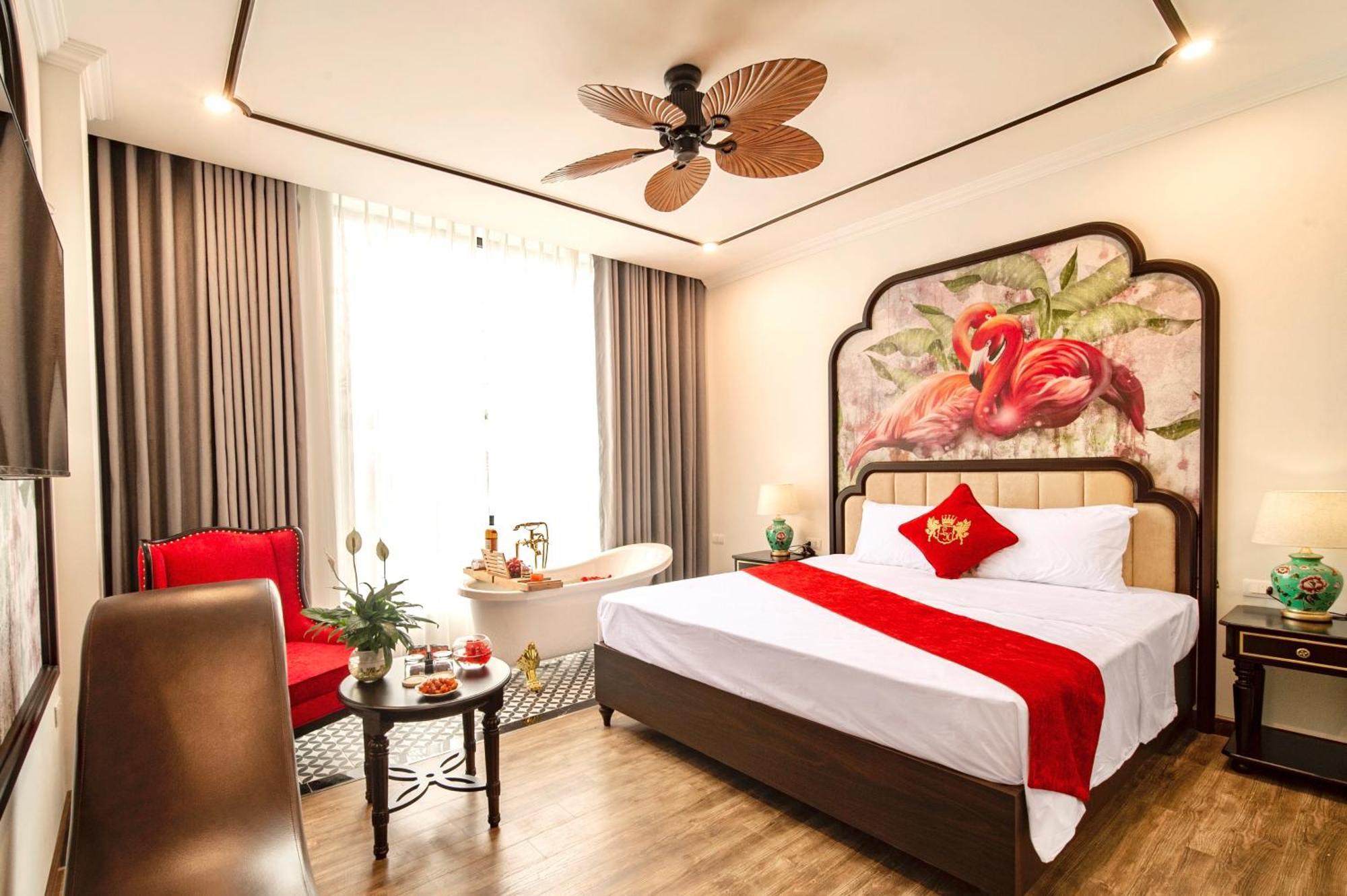 Lake Hotel Soc Son Hanoi Esterno foto