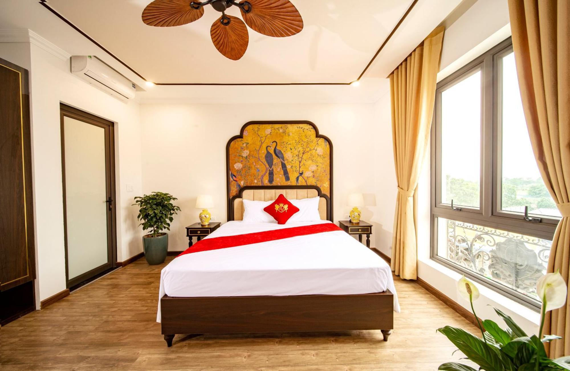 Lake Hotel Soc Son Hanoi Esterno foto
